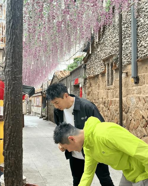 2025澳门马经,最新资料和吴奇隆戴婚戒录综艺与吴奇隆结婚戒指
